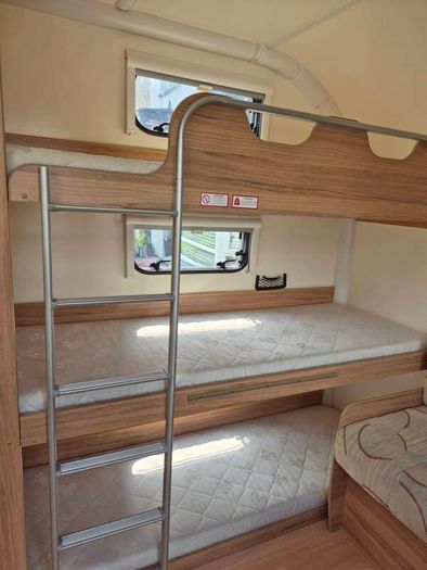 Bailey Orion 450/5. Triple Bunks