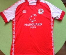 St Patrick's Athletic Umbro Jersey Size M Adults