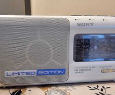 Sony radio ICF-880L, Used, in good working order.