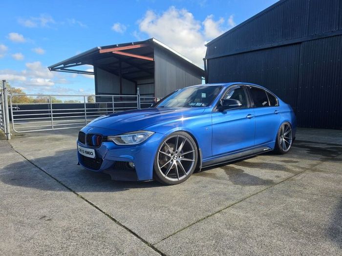 BMW 3-Series 2013