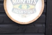Murphy's half barrel sign