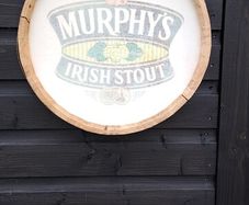 Murphy's half barrel sign