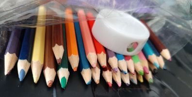 New 25 colour pens and sharpener