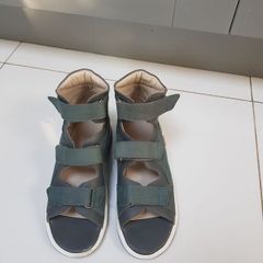 Orthopedic sandals