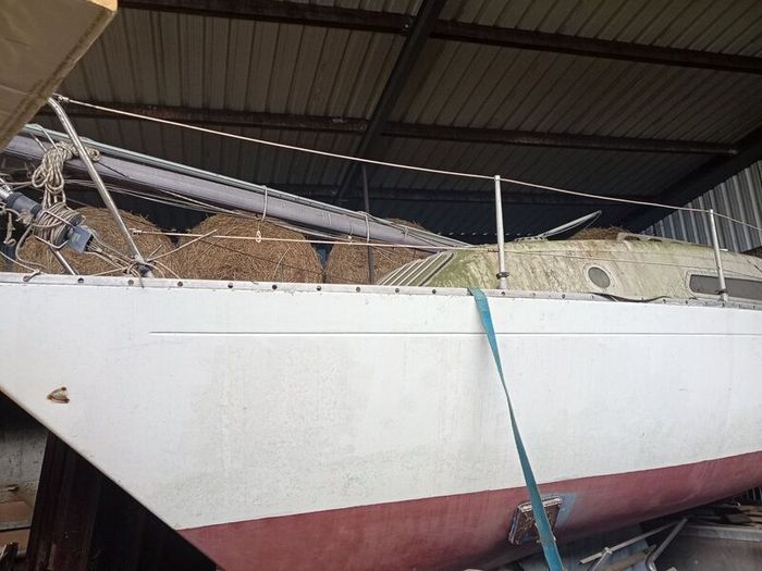 24 ft Sailboat