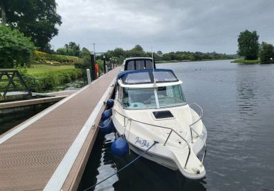 Ronautica 5.55m Cuddy Motor Cruiser