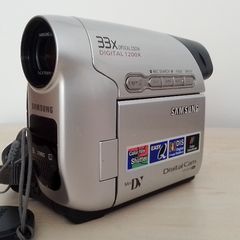 Samsung MiniDV Digital Camcorder VP-D361