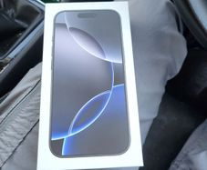 IPhone 16 Pro Space Black 256GB Sim Free Brand New Condition Grade A Fully Boxed BH92% Brand New Cable Brand New Torras Case Open to Trade or Swap