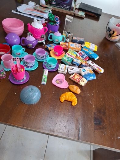 toy kitchen