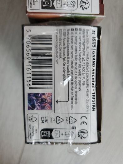Card sleeves