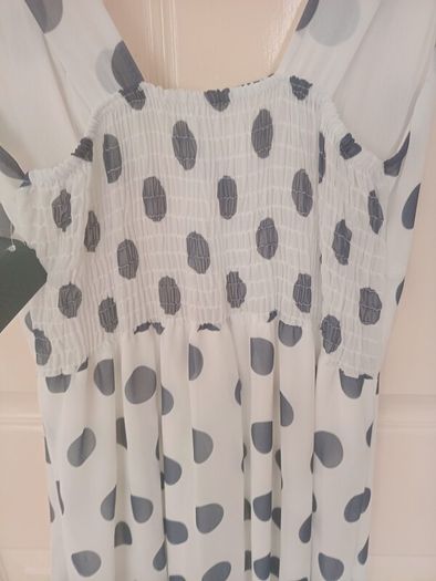 womens dress size M/L