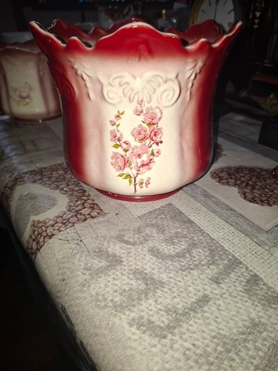 1950s Ceramic Flowerpot featuring a Scalloped Dark Red Gradient Rim and a Delicate Pink Floral Decal
