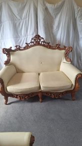 2 seater sofa and 2 armchairs