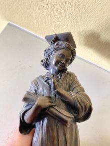 Genesis Bronze