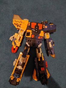 Transformer  / toy / Omega Supreme