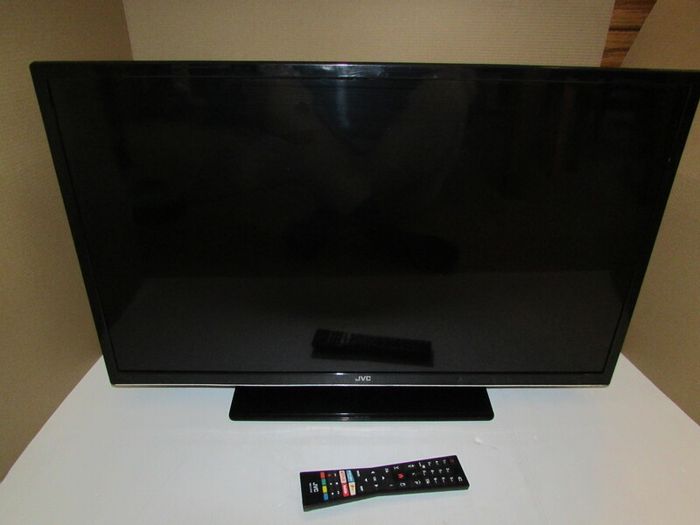 Jvc tv 32'' smart