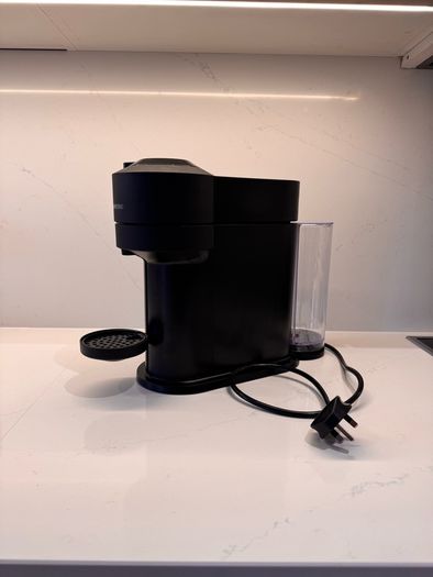 Nespresso Vertuo Next Coffee Machine, Matt Black