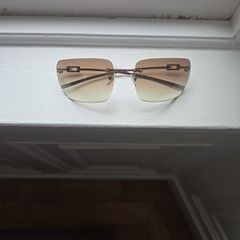 Gucci sun glasses