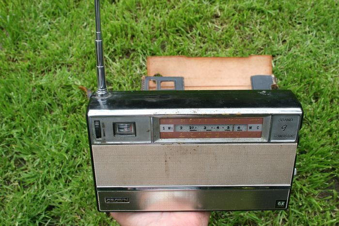 Vintage Crown radio