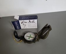 Compass lensatic