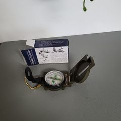 Compass lensatic