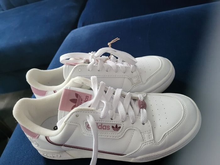 adidas shoes size 5
