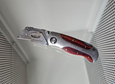 Vintage Heavy Duty Utility Tool Box opener