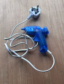 Stick It! Cool Melt Glue Gun