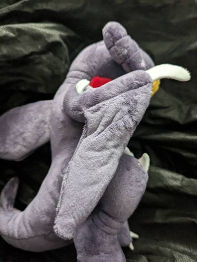 Pokemon Garchomp 20cm stuffed plush toy