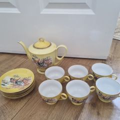 Vintage Chinese Tea Set