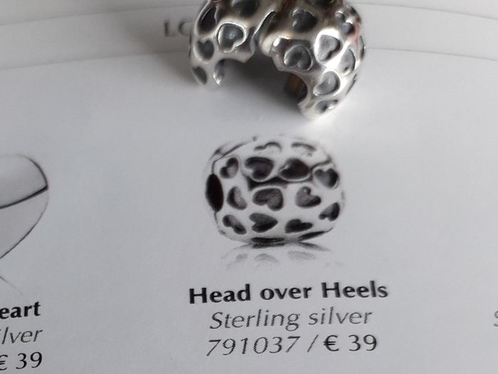 new genuine pandora Head over Heels clip