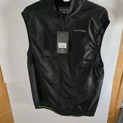 Brand New Altura Airstream Mens Windproof Cycling Gilet With Tags Size Large
