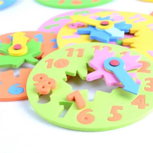Small educational clock