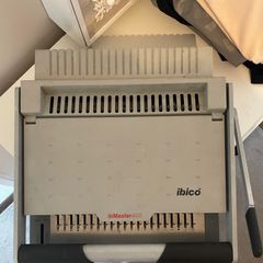 Document Binding Machine inc covers and combs