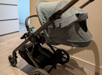 Cybex Balios S Pushchair, Cot, Cloud G Car Seat and Cloud G Base