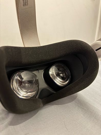 Meta Quest 2 128GB model