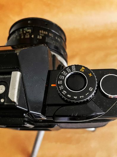 Yashica FX-D Quartz compact, manual-focus 35mm SLR film camera + 3 lenses.