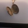 9 carat gold locket Image 5