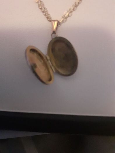 9 carat gold locket