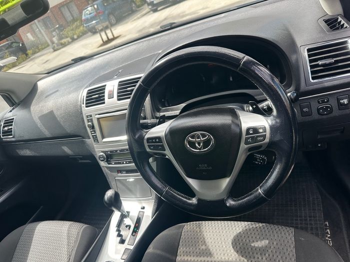 2013 Toyota Avensis
