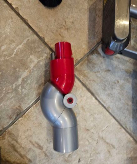 Dyson V15 submarine