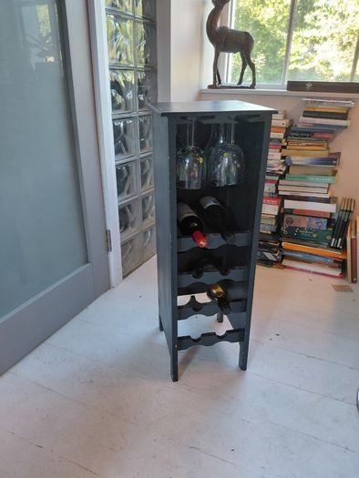 Wine bottle and glass cabinet