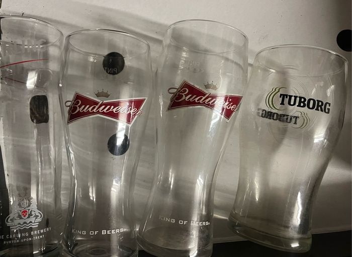 Beer Pint Glasses Collection Bulmers Guinness tuborg coors whitefield Paulaner carling peroni Budweiser krombacher smithwicks Heineken jameson beer Glasses
