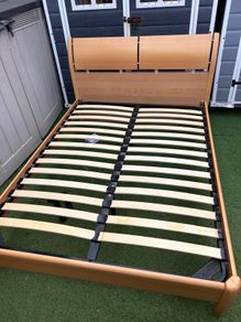 Double bed frame