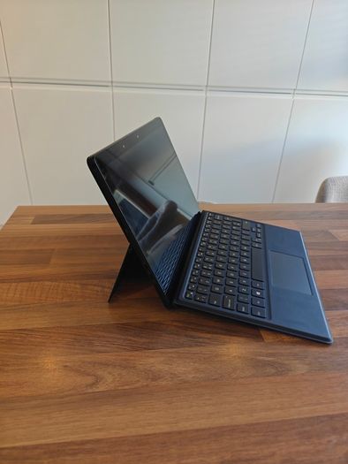 Dell Latitude 5290 2in1 Touchscreen Laptop