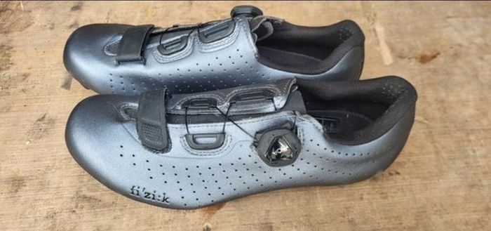 womens cycling shoes
