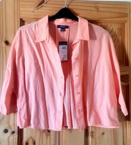 Salmon/orange short sleeved top