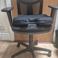 Office chair Lyreco
