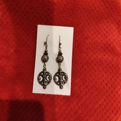 earings