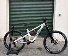 Canyon Torque DH MTB